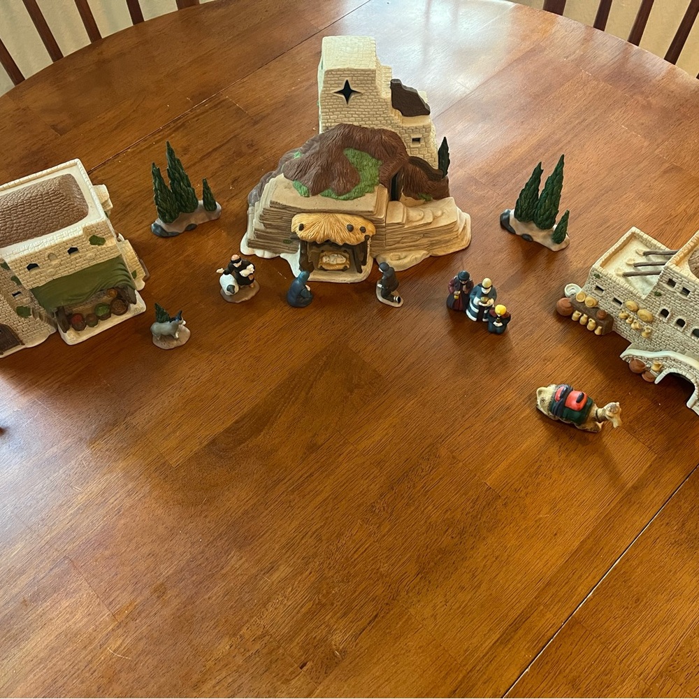 Dept 56 Little Town of Bethlehem from the vintage heritage collection 1980’s